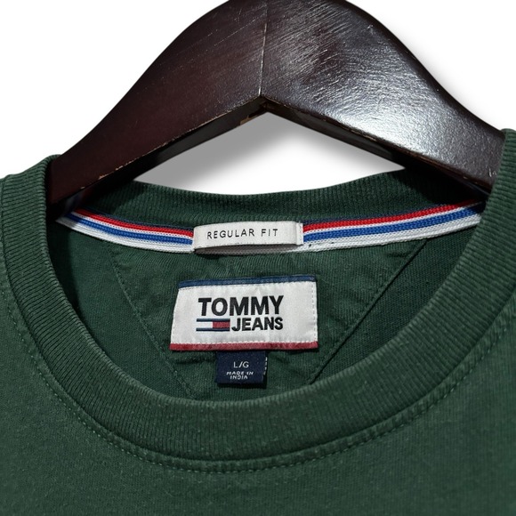 Tommy Jeans Men's Green Graphic T Shirt Regular Fit Size Large 21 x 27 - Picture 4 of 4